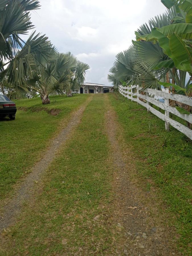 Villa Rancho De Juancho Pereira Exterior foto